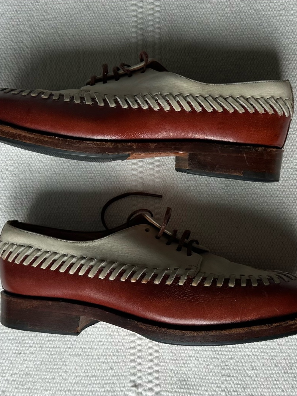 Robert Clergerie Two-Tone Leather Women’s Lace-Up Shoes - Cream & Brown - Picture 4 of 11